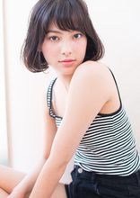 甘めバングのシンプルボブ T−247|ALICe by afloatのヘアスタイル