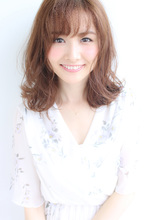 ウェーブミディアムスタイル【H-475】|ALICe by afloatのヘアスタイル