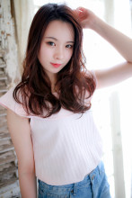 エフォートレスゆるふわパーマナチュラルピンクベージュ|Secretのヘアスタイル