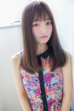 今年人気シースルーバングが透け感可愛いシルクベージュミディー|Secretのヘアスタイル