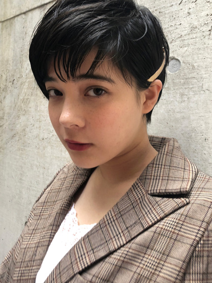 ショートヘア アレンジ 青山 表参道の美容室 Acqua Aoyamaのヘアスタイル Rasysa らしさ