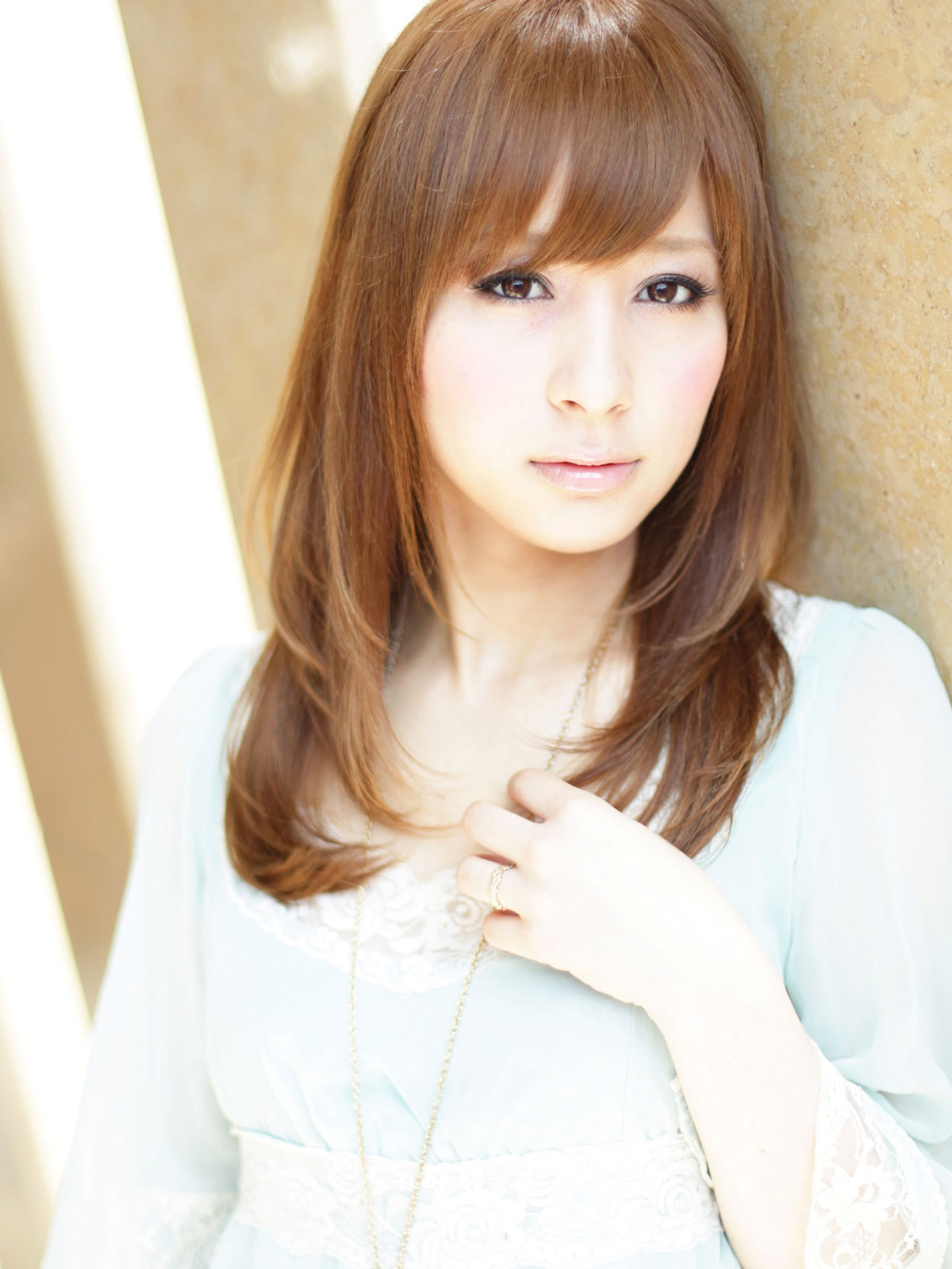 Ane˥եߥ˥󥹥ȥ졼