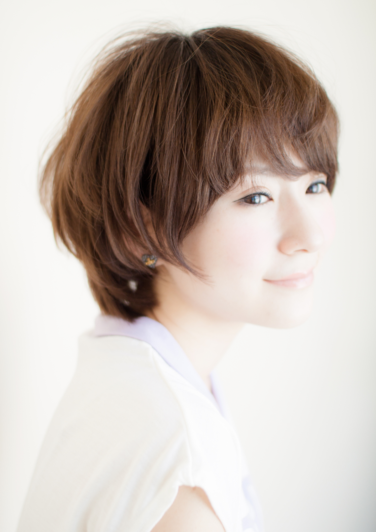 横顔も可愛い！美シルエットショート