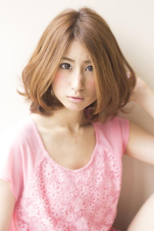 大人可愛い小顔ボブ 427【2013 秋 冬】【髪型 ヘアカタログ】【ミディアムパーマ】 ｜ 銀座の美容室 AFLOAT JAPANの