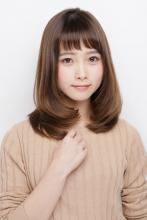 ピュアな女性像を演出するツヤ感アップのJカールミディアム|AFLOAT JAPANのヘアスタイル