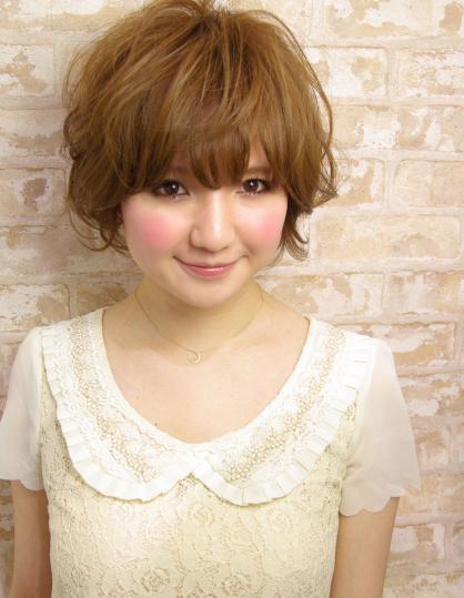 篠田まりこ風ショート ワンカール編 銀座の美容室 Afloat Japanのヘアスタイル Rasysa らしさ