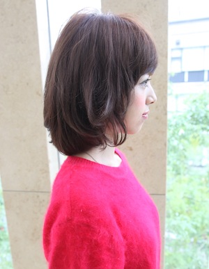 縮毛ヘアにもかかるゆるふわパーマ