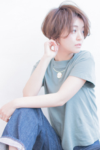やわらかカラー小顔フェミニンショート AKI-462|ALICe by afloatのヘアスタイル