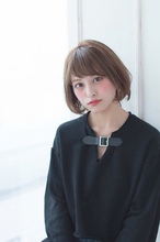 簡単スタイリングボブ【ラベンダーグレー】U-292|ALICe by afloatのヘアスタイル