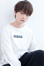 マッシュカットイルミナカラーサファリショート AKI-532|ALICe by afloatのヘアスタイル