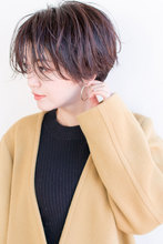 外はね柔らかボブブランジュハイライトカラーショート AKI-583|ALICe by afloatのヘアスタイル