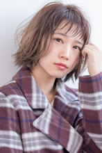 デジタルパーマミックスカール柔らかショート AKI-589|ALICe by afloatのヘアスタイル