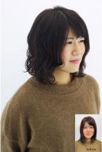 長さは変えずパーマでイメチェン。初めてのパーマも弱酸性デジタルパーマで乾 かすだけで簡単スタイリング|Raffine 三宮のヘアスタイル