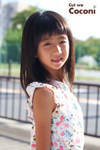 かわいいお子様カット!綺麗な髪の可愛い女の子〜☆|Cut wa Coconi (交野市美容室・美容院)のヘアスタイル