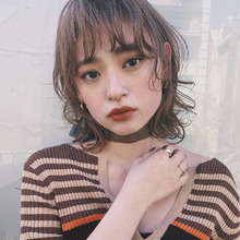 透けるハイトーンベージュ/ニュアンスウルフ|DaB OMOTESANDOのヘアスタイル
