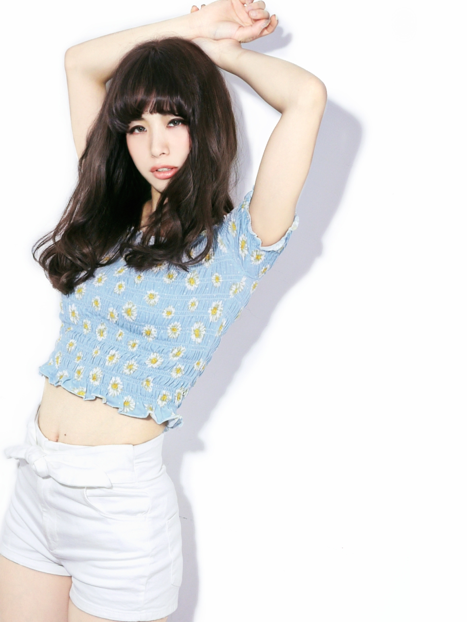 Foreign girl *　FEEL COMFORTABLE