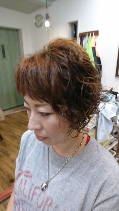 女子力アップのショートスタイル 泉佐野 和泉砂川 阪南の美容室 Atelier Fish Flower 箱作本店のヘアスタイル Rasysa らしさ