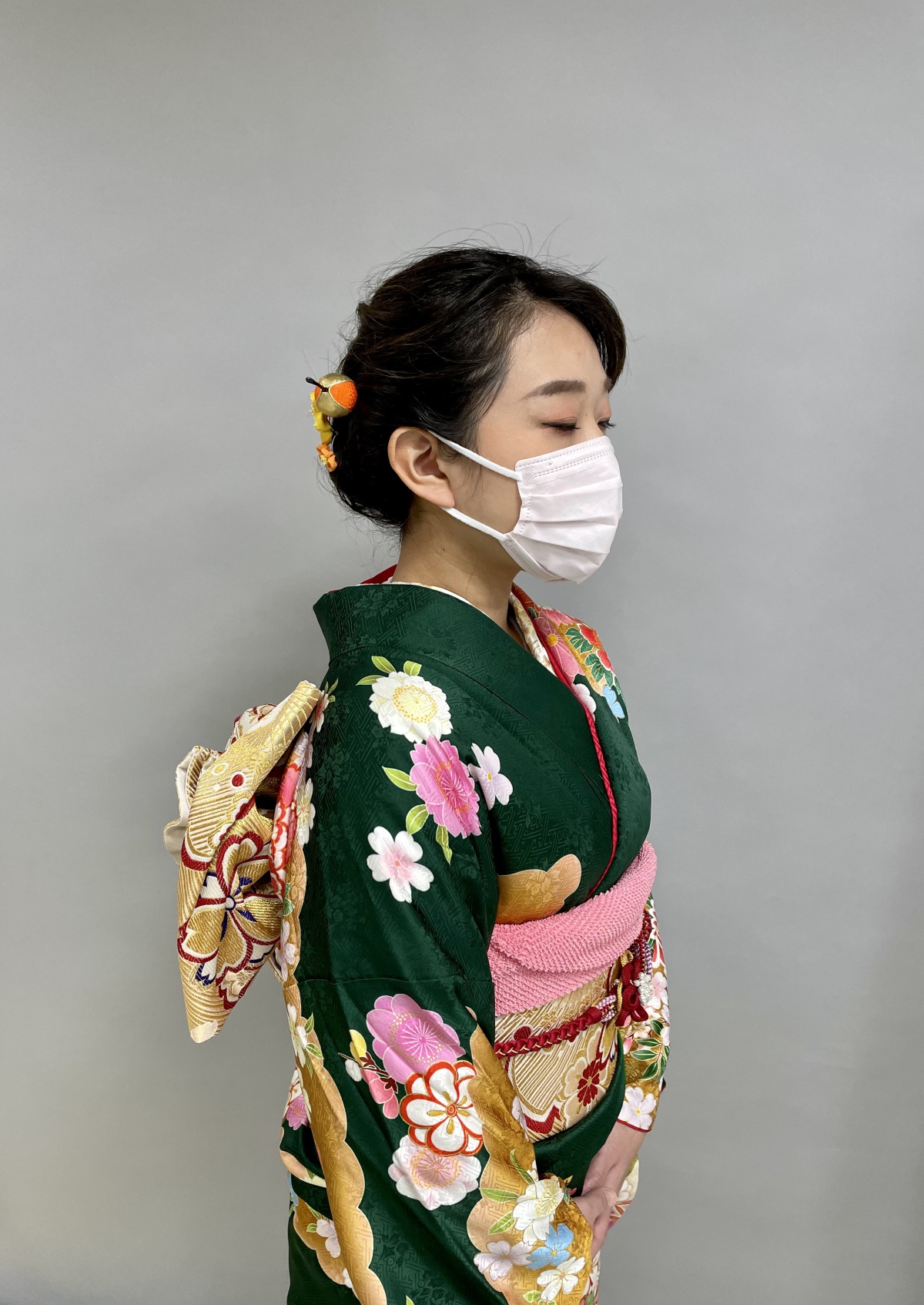 セットから着付け、写真スタジオがある美容室