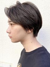 新生活前にイメチェン！センターパート|MINX aoyamaのヘアスタイル