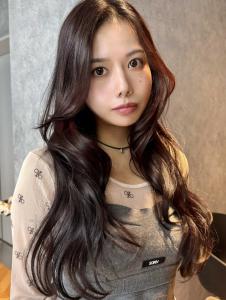 ロングレイヤー フォワード巻き ココアブラウン|MINX ginzaのヘアスタイル
