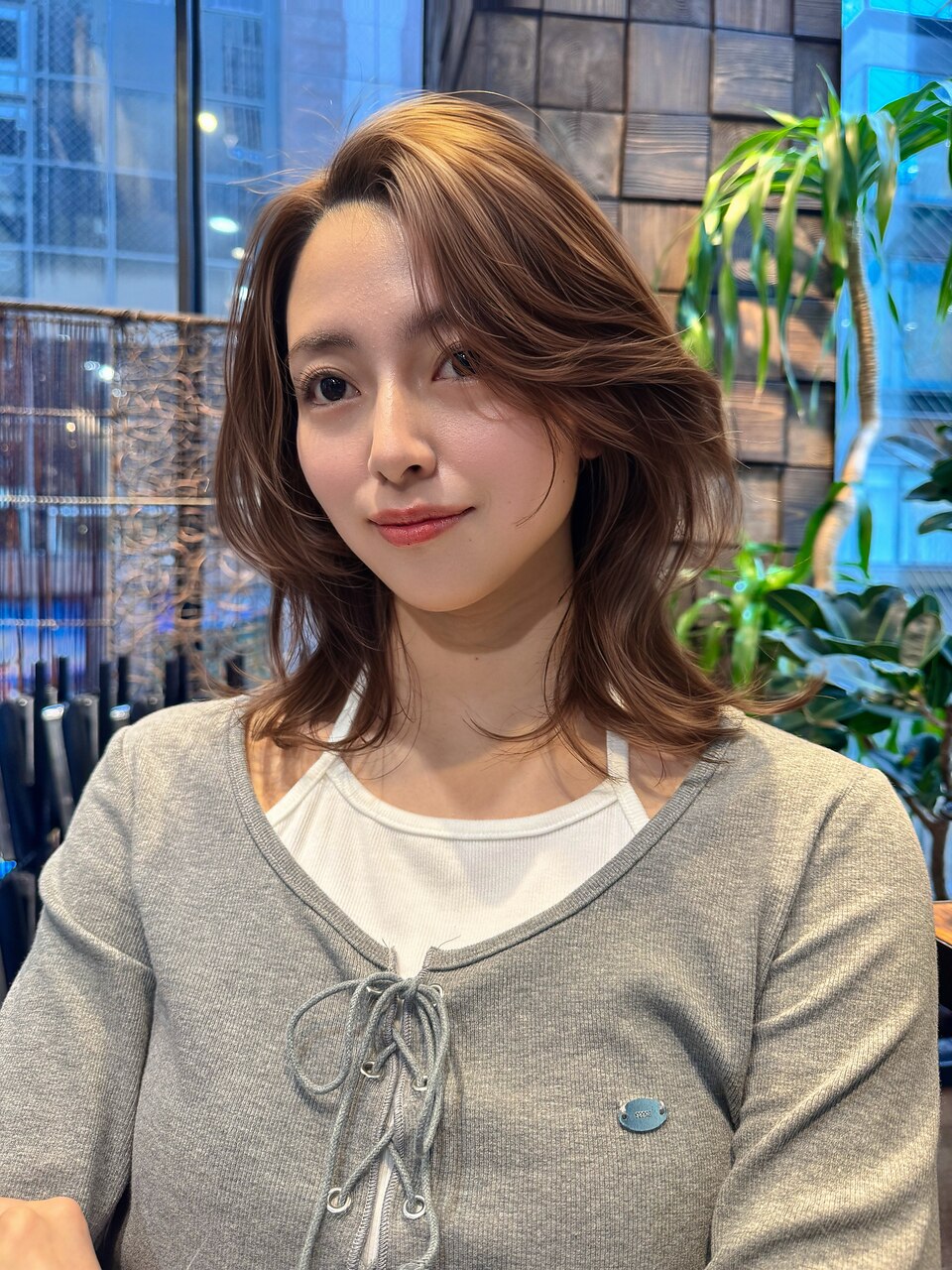 大人の余裕を感じるくびれミディアム