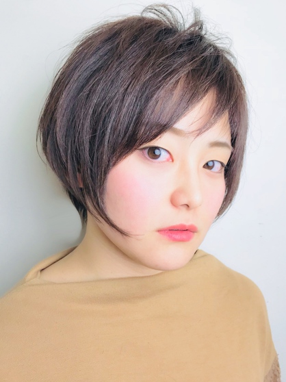 前髪短いショートボブ 吉祥寺の美容室 Renjishi Kichijojiのヘアスタイル Rasysa らしさ