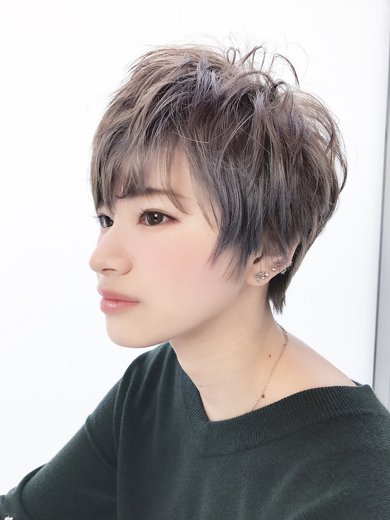 シルバーアッシュショート 吉祥寺の美容室 Renjishi Kichijojiのヘアスタイル Rasysa らしさ