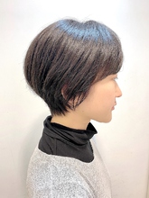 黒髪でも柔らかく見えるナチュラルショート|RENJISHI KICHIJOJI 宮本 華早のヘアスタイル