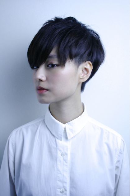 黒髪ベリーショート ダークグレージュ 青山 表参道の美容室 Renjishi Aoyamaのヘアスタイル Rasysa らしさ