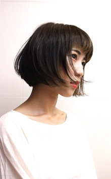 インナーカラーのナチュラルボブ|RENJISHI AOYAMAのヘアスタイル