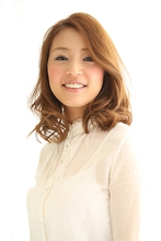 ワンカールミディ |laluna alex 阪急六甲店のヘアスタイル