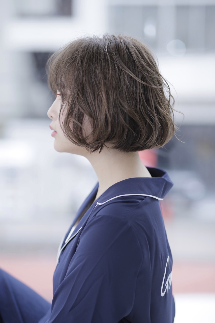 アゴラインのボブスタイル
