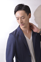 万能七三分け男前ショート|Hayato Hakone Salons&Spaのヘアスタイル