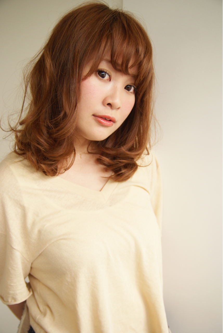 롼