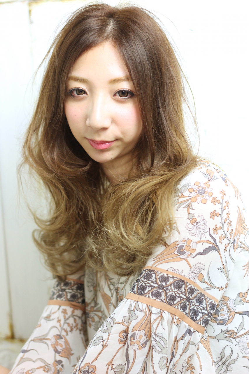 ���ۥ磻�ƥ�����ǡ�����󥫥顼������ô��������