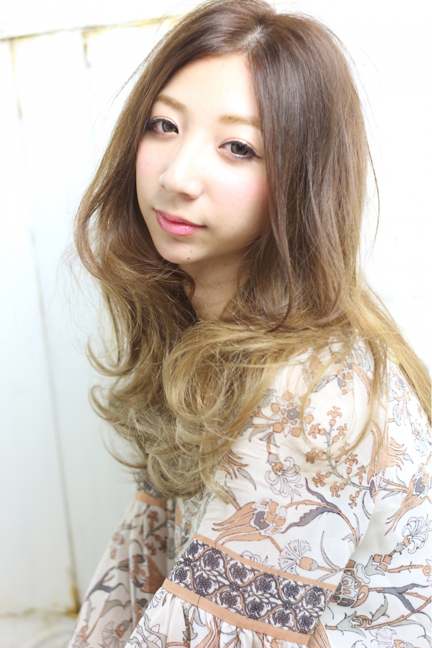 ���ۥ磻�ƥ�����ǡ�����󥫥顼������ô��������