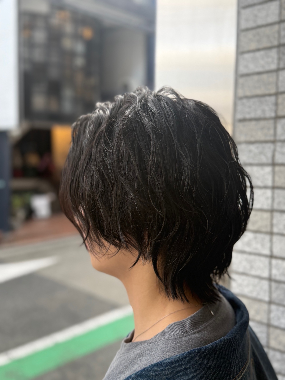 ウルフレイヤーにスパイラルパーマを組み合わせて