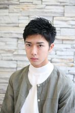爽やかさとラキッドムードがMIXのソフモヒスタイル|ROOTSのヘアスタイル