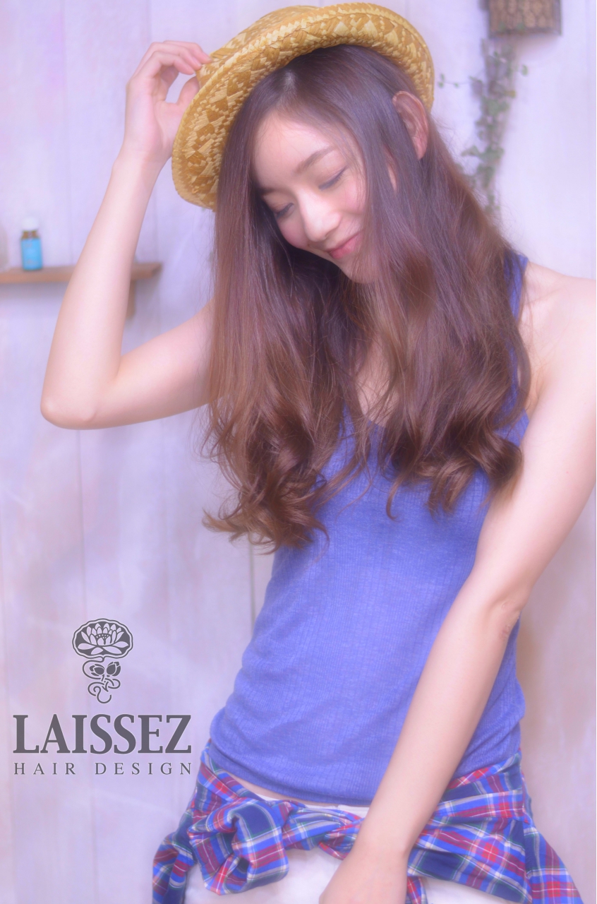 ����������դ���󥰡����顼��ή�ԤΥ��졼�����