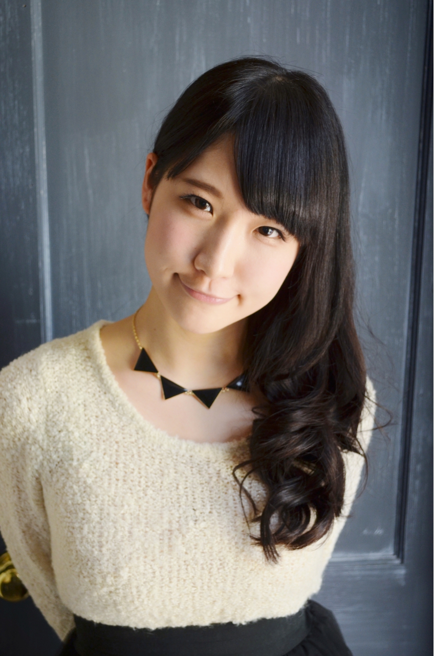 黒髪モテロング