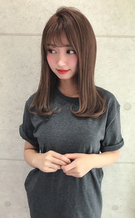 綺麗なストレート小顔セミディ 大宮 与野の美容室 Hip S Deco 大宮店のヘアスタイル Rasysa らしさ