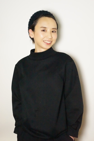 Magicoのトップスタイリスト ヘアメイク 花岡 真千子 代々木上原 下北沢の美容室 Rasysa らしさ