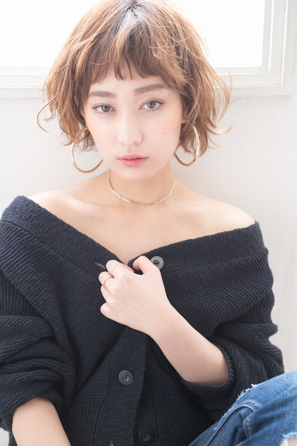 クラシカル斜めバングショートボブ 栄 錦 泉 東桜 新栄の美容室 Thoiry 栄のヘアスタイル Rasysa らしさ