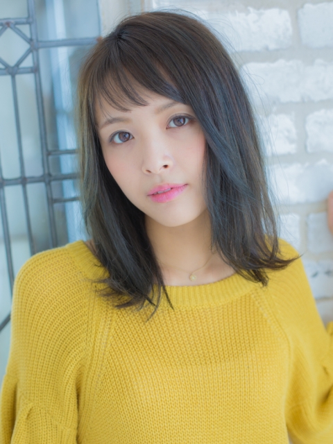 �ʥ����륰�졼����
