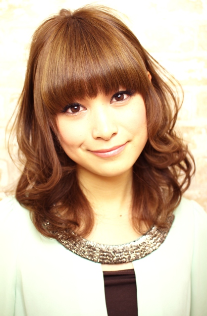 ２０１２ アフロート シェルハ 春夏ヘアスタイル セミディ 銀座の美容室 Afloat Xelhaのヘアスタイル Rasysa らしさ